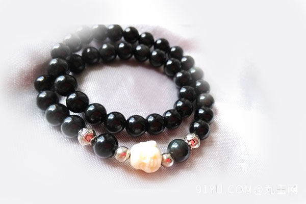 shoulllll.jpg?x-oss-process=image/auto-orient,1/quality,q_90/watermark,image_dXBsb2Fkcy93YXRlcl9tYXJrL2ppdXl1LnBuZz94LW9zcy1wcm9jZXNzPWltYWdlL3Jlc2l6ZSxQXzM1L2JyaWdodCw4NA,x_12,y_18