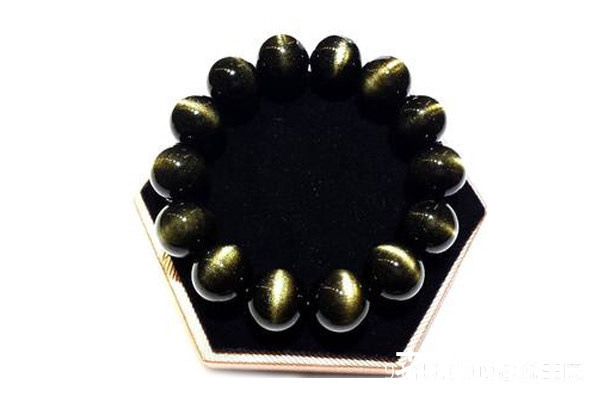 金耀石2.jpg?x-oss-process=image/auto-orient,1/quality,q_90/watermark,image_dXBsb2Fkcy93YXRlcl9tYXJrL2ppdXl1LnBuZz94LW9zcy1wcm9jZXNzPWltYWdlL3Jlc2l6ZSxQXzM1L2JyaWdodCw4NA,x_12,y_18