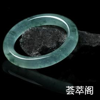 长期佩戴翡翠手镯会变色吗