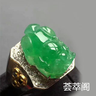 翡翠戴时间长不亮怎么回事