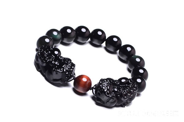 黑曜石双貔貅2.jpg?x-oss-process=image/auto-orient,1/quality,q_90/watermark,image_dXBsb2Fkcy93YXRlcl9tYXJrL2ppdXl1LnBuZz94LW9zcy1wcm9jZXNzPWltYWdlL3Jlc2l6ZSxQXzM1L2JyaWdodCw4NA,x_12,y_18