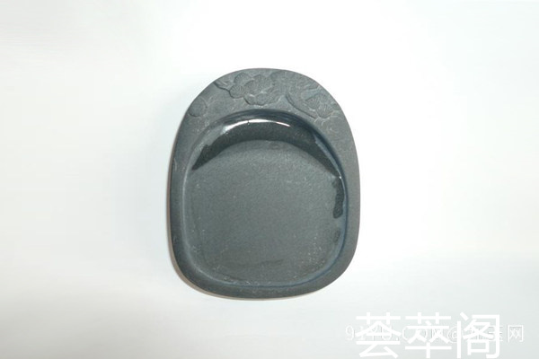 歙砚鱼子纹.jpg?x-oss-process=image/auto-orient,1/quality,q_90/watermark,image_dXBsb2Fkcy93YXRlcl9tYXJrL2ppdXl1LnBuZz94LW9zcy1wcm9jZXNzPWltYWdlL3Jlc2l6ZSxQXzM1L2JyaWdodCw4NA,x_12,y_18