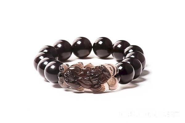 黑曜石手串9.jpg?x-oss-process=image/auto-orient,1/quality,q_90/watermark,image_dXBsb2Fkcy93YXRlcl9tYXJrL2ppdXl1LnBuZz94LW9zcy1wcm9jZXNzPWltYWdlL3Jlc2l6ZSxQXzM1L2JyaWdodCw4NA,x_12,y_18