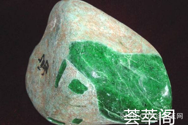 开窗的翡翠原石如何保存