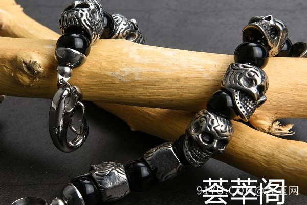 骷髅头1.jpg?x-oss-process=image/auto-orient,1/quality,q_90/watermark,image_dXBsb2Fkcy93YXRlcl9tYXJrL2ppdXl1LnBuZz94LW9zcy1wcm9jZXNzPWltYWdlL3Jlc2l6ZSxQXzM1L2JyaWdodCw4NA,x_12,y_18