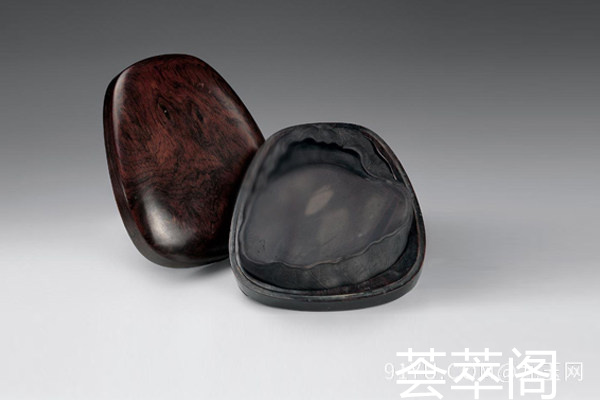 端砚鱼脑冻2.jpg?x-oss-process=image/auto-orient,1/quality,q_90/watermark,image_dXBsb2Fkcy93YXRlcl9tYXJrL2ppdXl1LnBuZz94LW9zcy1wcm9jZXNzPWltYWdlL3Jlc2l6ZSxQXzM1L2JyaWdodCw4NA,x_12,y_18