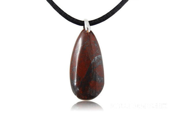 鸡血石吊坠2.jpg?x-oss-process=image/auto-orient,1/quality,q_90/watermark,image_dXBsb2Fkcy93YXRlcl9tYXJrL2ppdXl1LnBuZz94LW9zcy1wcm9jZXNzPWltYWdlL3Jlc2l6ZSxQXzM1L2JyaWdodCw4NA,x_12,y_18