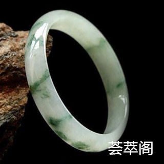 翡翠手镯应该怎么保养