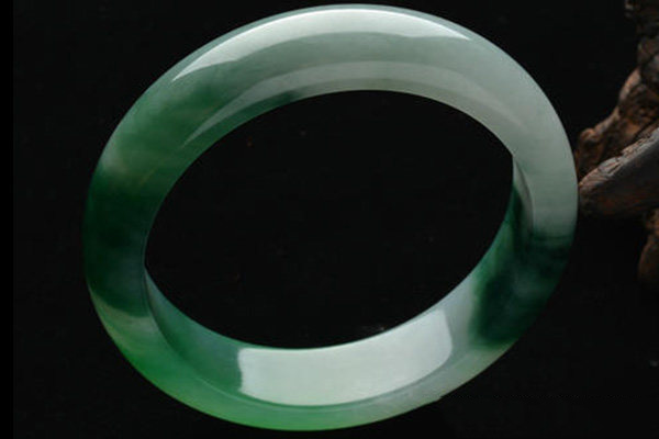 index.jpg?x-oss-process=image/auto-orient,1/quality,q_90/watermark,image_dXBsb2Fkcy93YXRlcl9tYXJrL2ppdXl1LnBuZz94LW9zcy1wcm9jZXNzPWltYWdlL3Jlc2l6ZSxQXzM1L2JyaWdodCw4NA,x_12,y_18