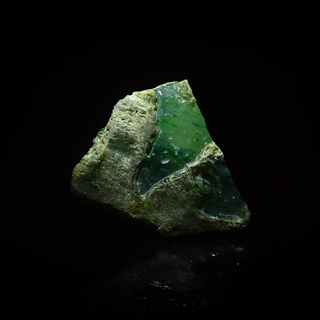 蓝冰种翡翠原石价格