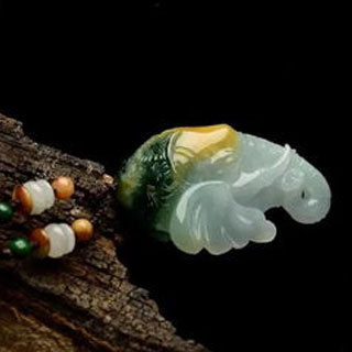 翡翠大象的寓意和象征