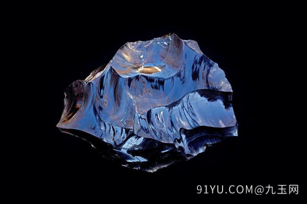 黑曜石原石.jpg?x-oss-process=image/auto-orient,1/quality,q_90/watermark,image_dXBsb2Fkcy93YXRlcl9tYXJrL2ppdXl1LnBuZz94LW9zcy1wcm9jZXNzPWltYWdlL3Jlc2l6ZSxQXzM1L2JyaWdodCw4NA,x_12,y_18