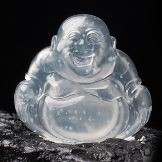 女性长期戴翡翠佛的好处