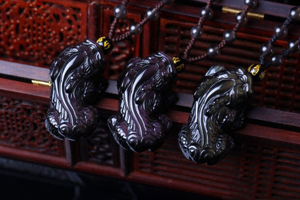 彩虹眼.jpg?x-oss-process=image/auto-orient,1/quality,q_90/watermark,image_dXBsb2Fkcy93YXRlcl9tYXJrL2ppdXl1LnBuZz94LW9zcy1wcm9jZXNzPWltYWdlL3Jlc2l6ZSxQXzM1L2JyaWdodCw4NA,x_12,y_18