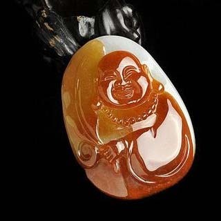 如何挑选购买到好的翡翠玉佛