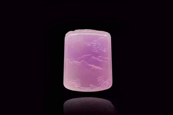 除了紫光灯如何辨别翡翠真假