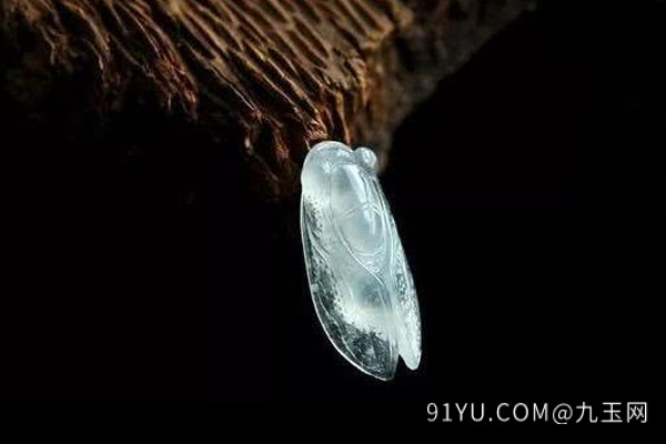 蝉加铜钱翡翠寓意