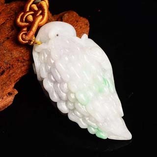 翡翠豆绿的价格