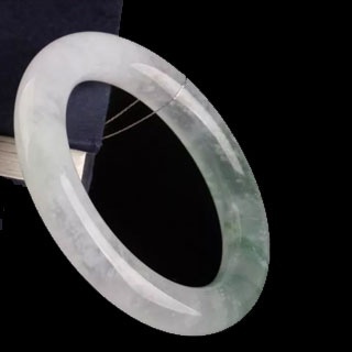 翡翠手镯密度鉴定方法