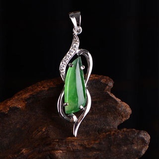 翡翠大叶的寓意