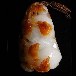 戴羊脂白玉有什么好处