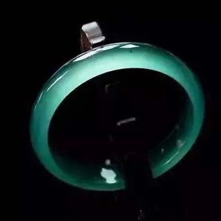 颗粒状翡翠值钱吗