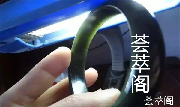 俄料黑青玉的特点