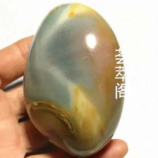阿拉善玛瑙碧玉盘出来什么样