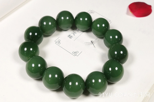 俄罗斯碧玉项链如何选择