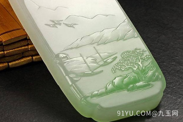 昆仑青玉2.jpg