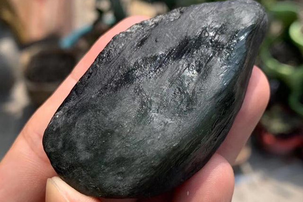 小的翡翠原石加工全部的过程你有了解过吗？