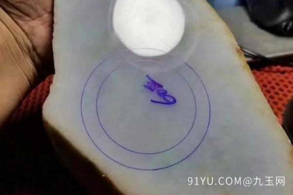 绿色翡翠原石怎么鉴别