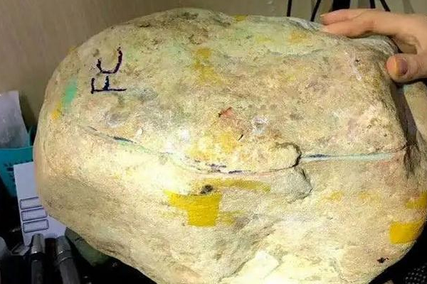 被称为至尊翡翠原石的是哪个场口？为什么被称为至尊？