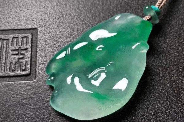 冰种莫西沙翡翠原石价格