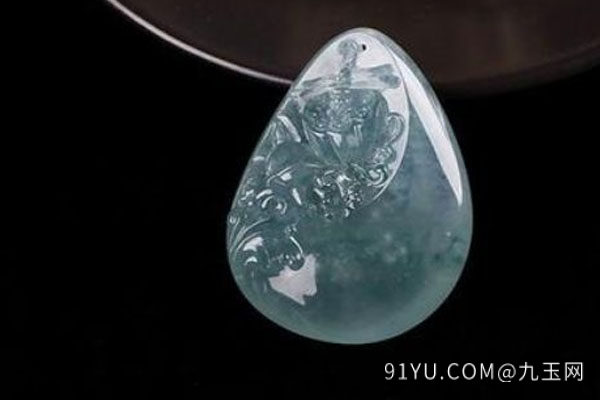 冰种翡翠12.jpg