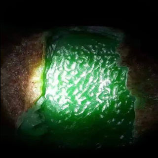 缅甸翡翠原石赌石技巧