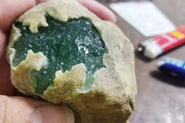 太原翡翠原石价格多少