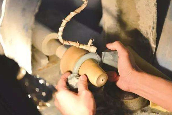 翡翠原石哪里加工的好 翡翠原石是如何加工的