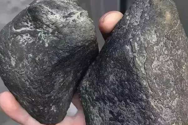 红河州翡翠原石怎么抛光 翡翠原石抛光步骤