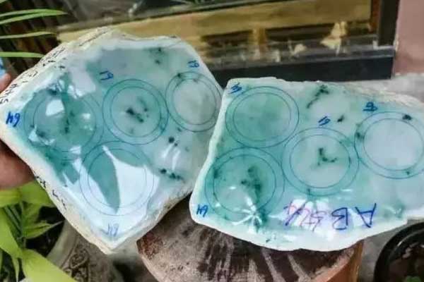翡翠原石价格190克 翡翠原石多少钱一克？