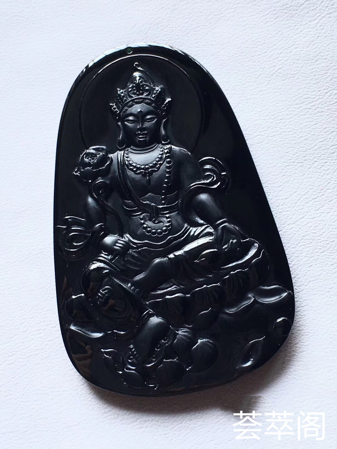 【墨翠绿度母】新货！  老坑高冰   极品墨翠   黑度种水都是极品中上上品     冰透无比   种老起胶     品质极高    性价比超高（翡翠中最神秘的墨翠，低调奢华有内涵）❗❗