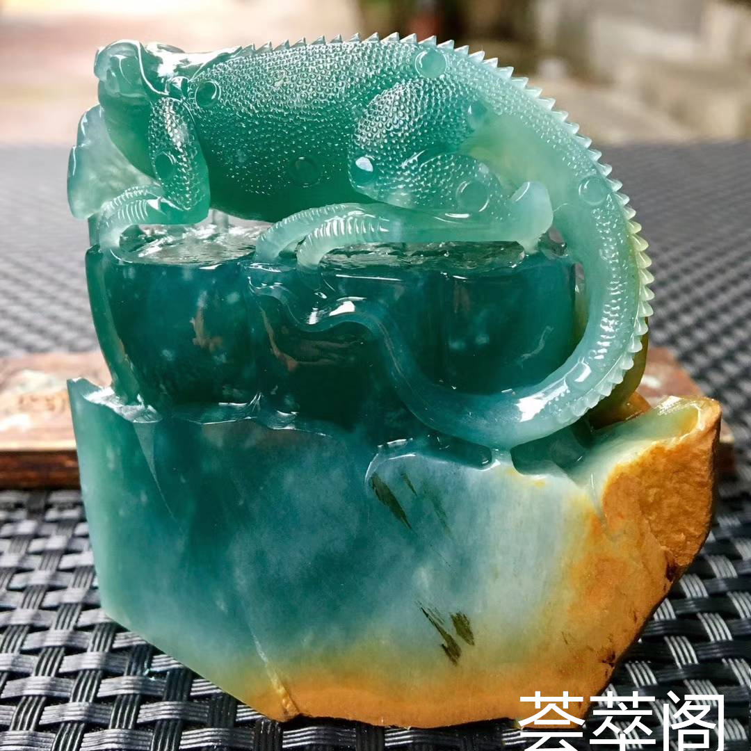 蜥蜴摆件___吸亿 .极致蓝水.完美 尺寸:66-64.9-31.1 特惠