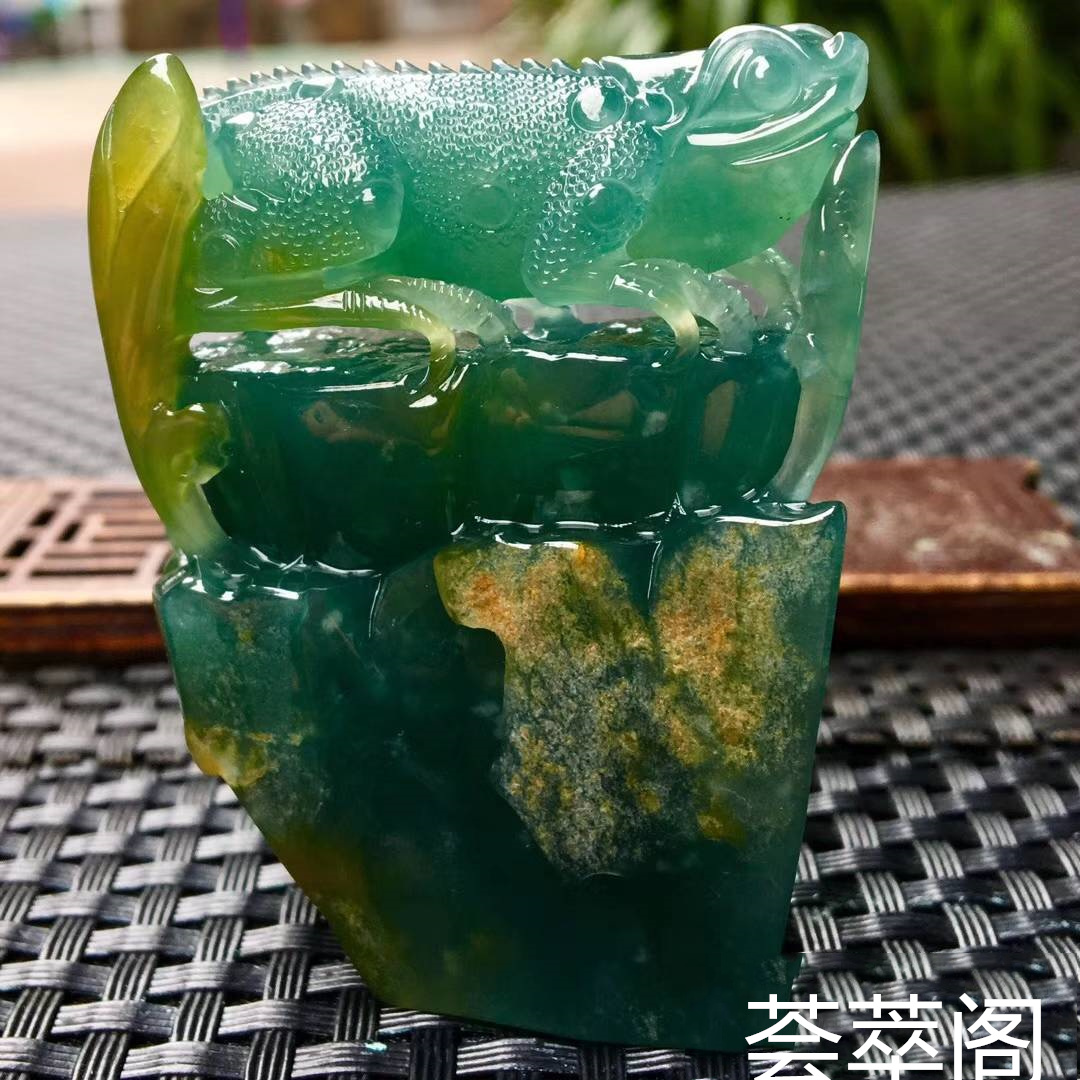 蜥蜴摆件___吸亿 .极致蓝水.完美 尺寸:48.6-58.5-20.4 特惠