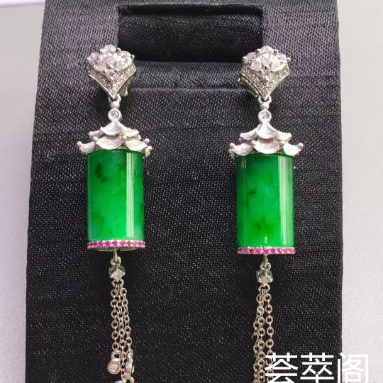 辣​色路​路通耳‌环‎，18k金‎ 豪华‎镶‌嵌​