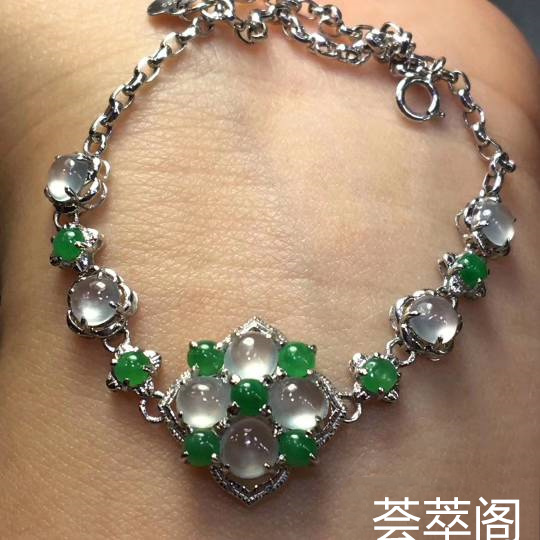精美手链
颗颗完美精选，荧光4射～
特惠