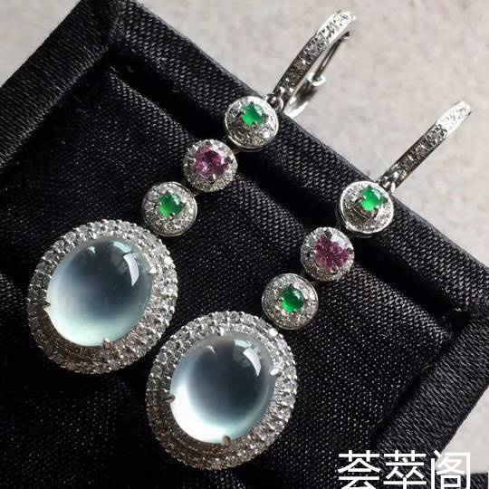 特惠‌ 高‌冰纯净‌起胶特惠‌色耳坠‎裸石‎尺寸​9.5/8/4mm，总‌长​42.5mm