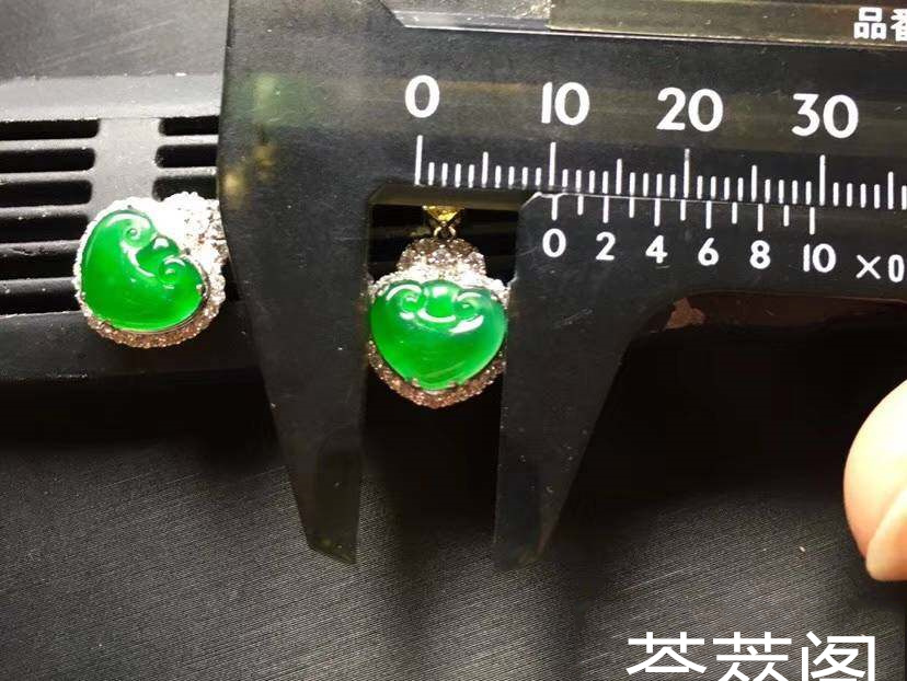 满绿如意耳坠第2张